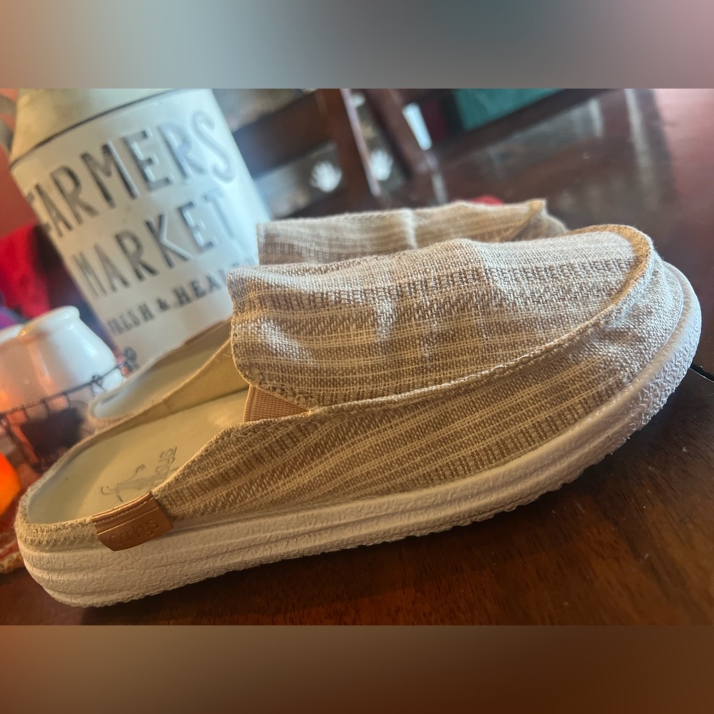Corkys slip on shoe
